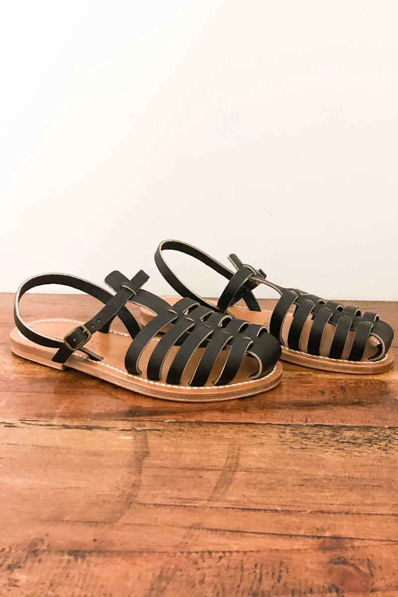 Adrien Flat