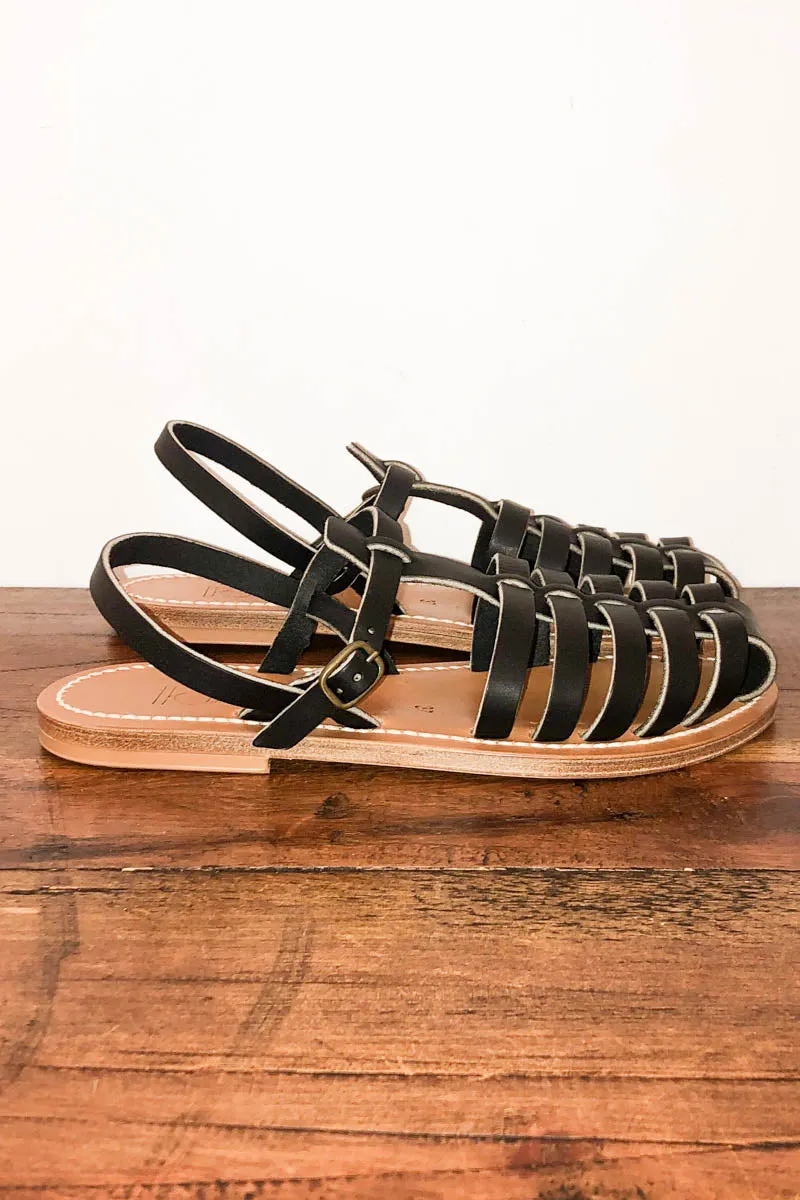 Adrien Flat