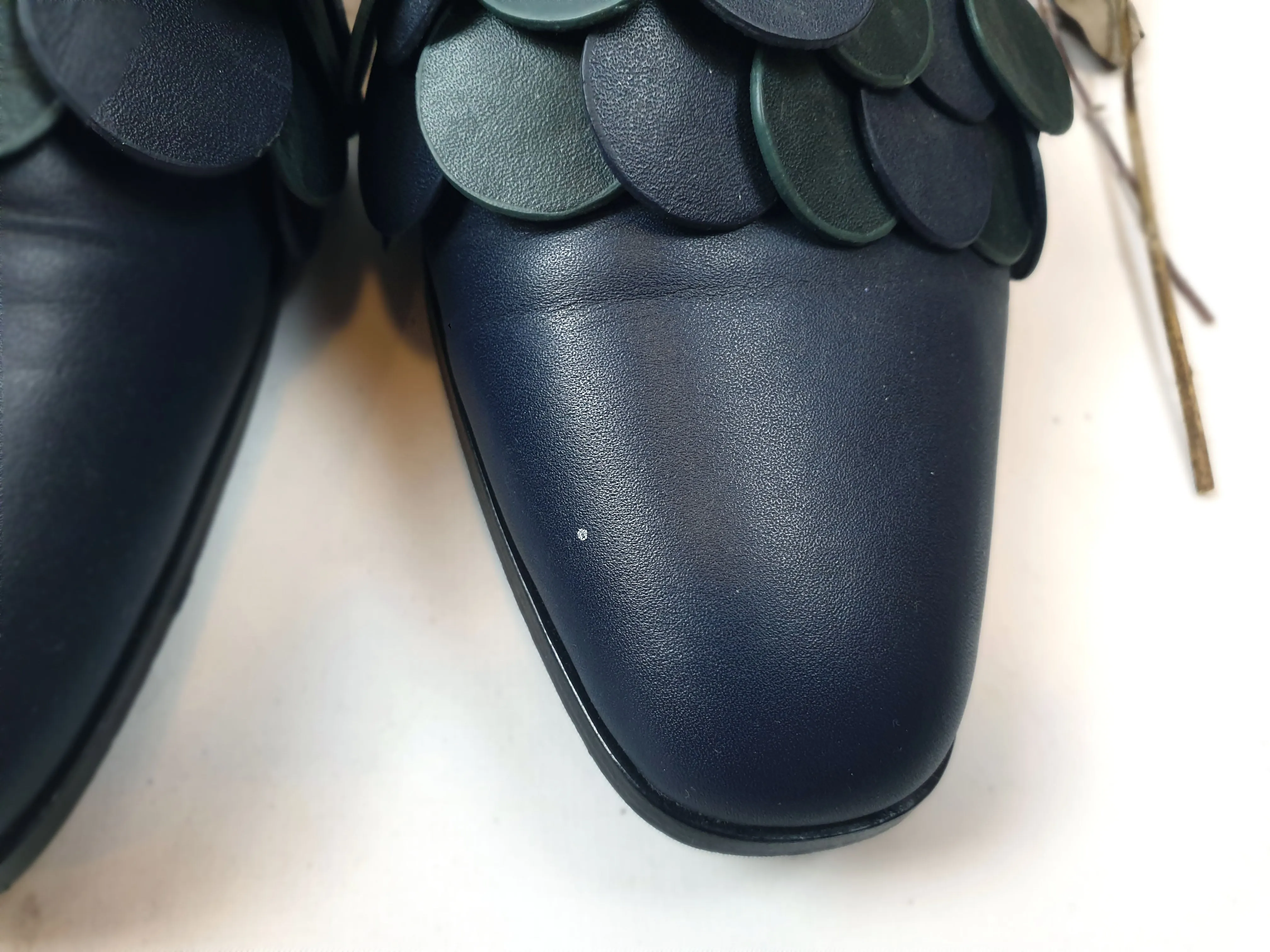 Alpha 60 navy shoes wiith unique front circle detail size 40