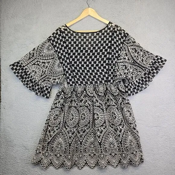 Anthropologie Akemi   Ki‎ Dress Women 6 Brooke Embroided Eyelet Boho Oversized