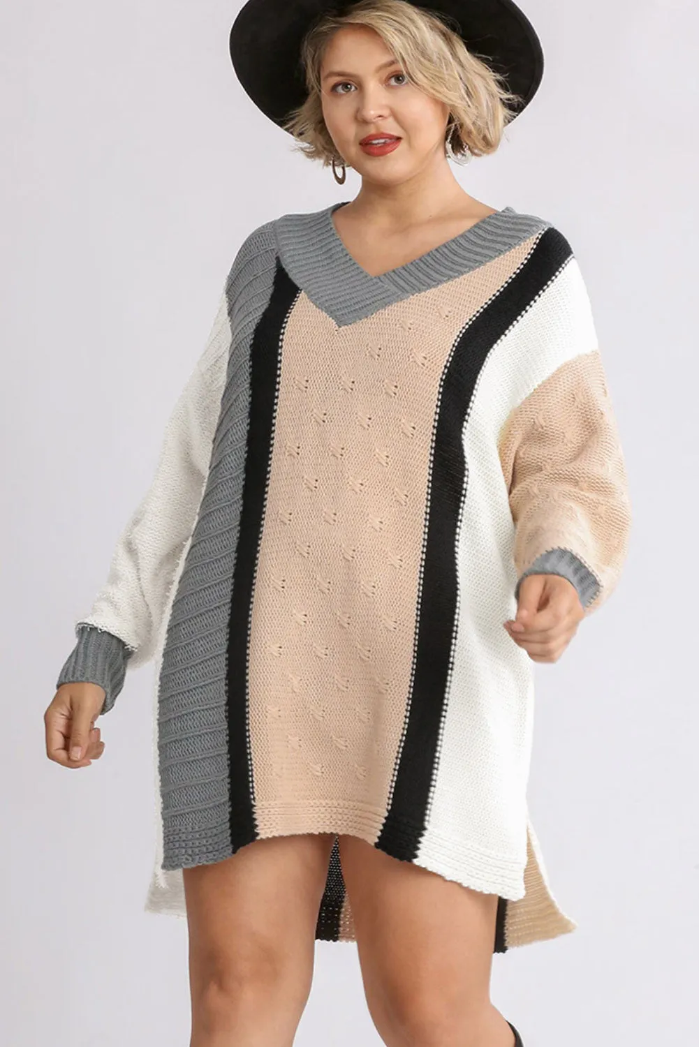 Apricot Mixed Boucl Color Block Plus Size Sweater Dress