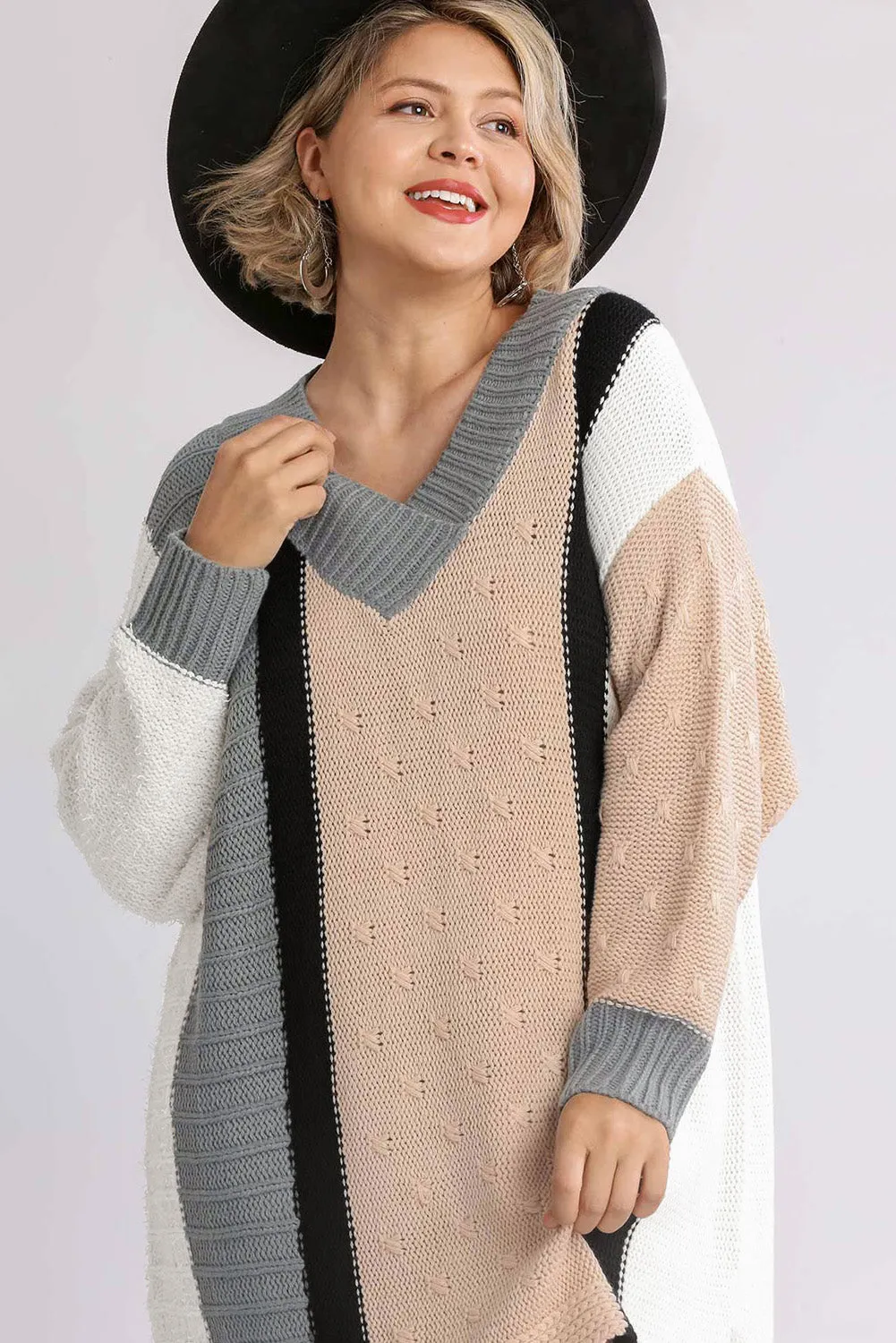 Apricot Mixed Boucl Color Block Plus Size Sweater Dress