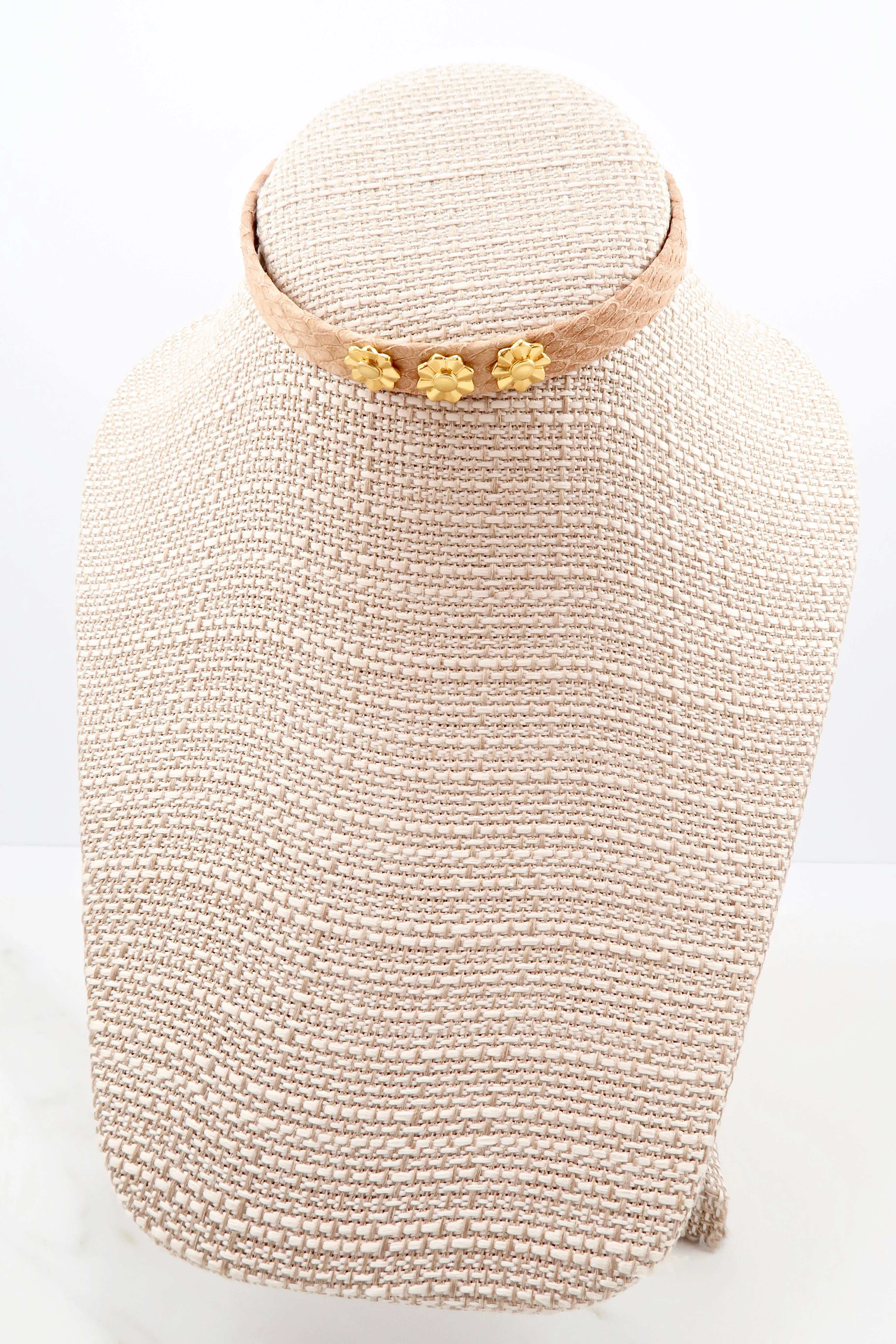 BAILEY gold
