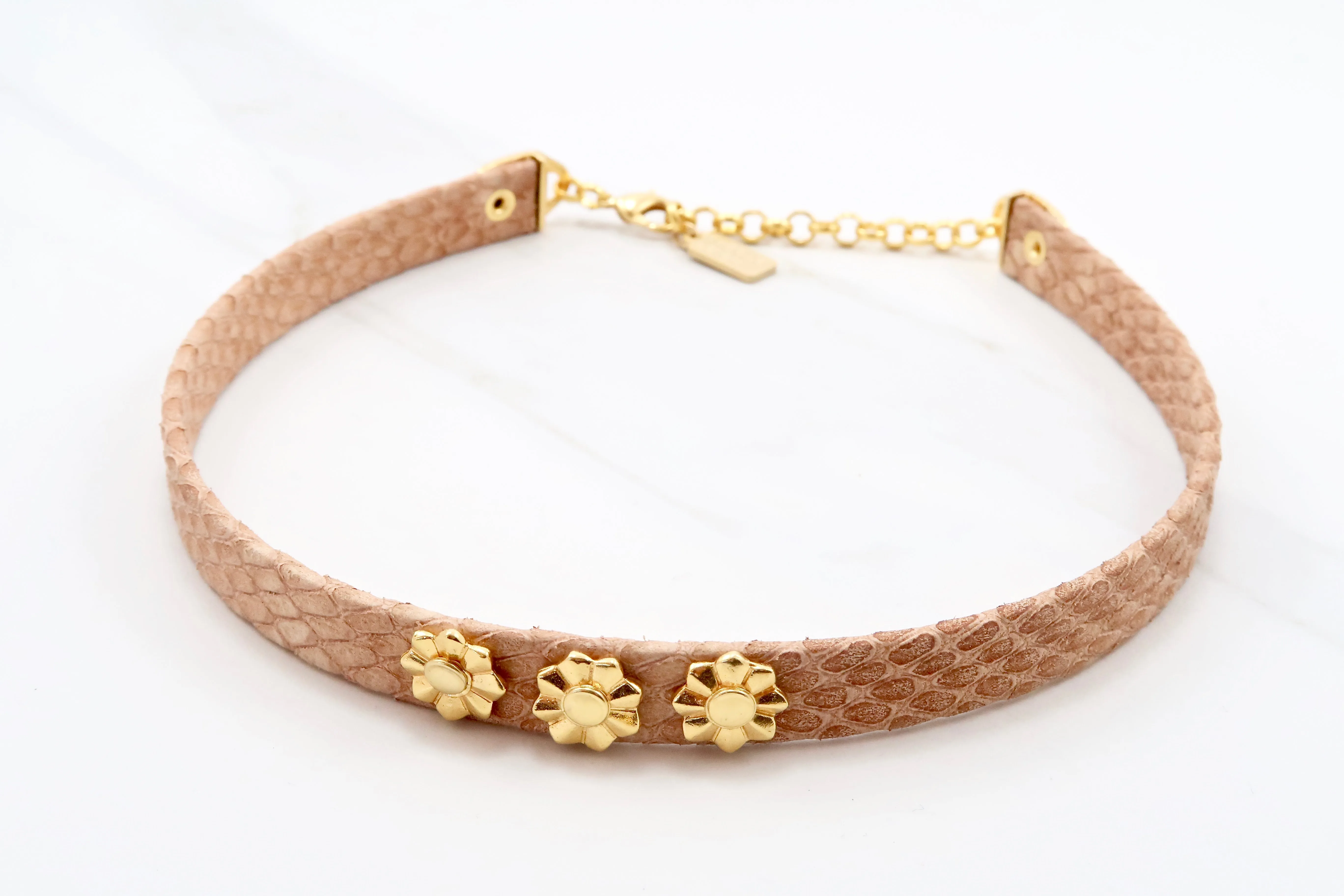 BAILEY gold
