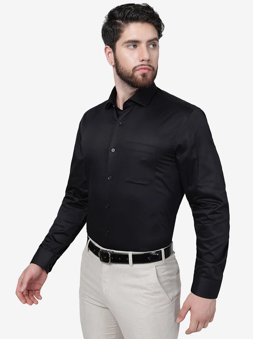 Black Solid Regular Fit Formal Shirt | JadeBlue