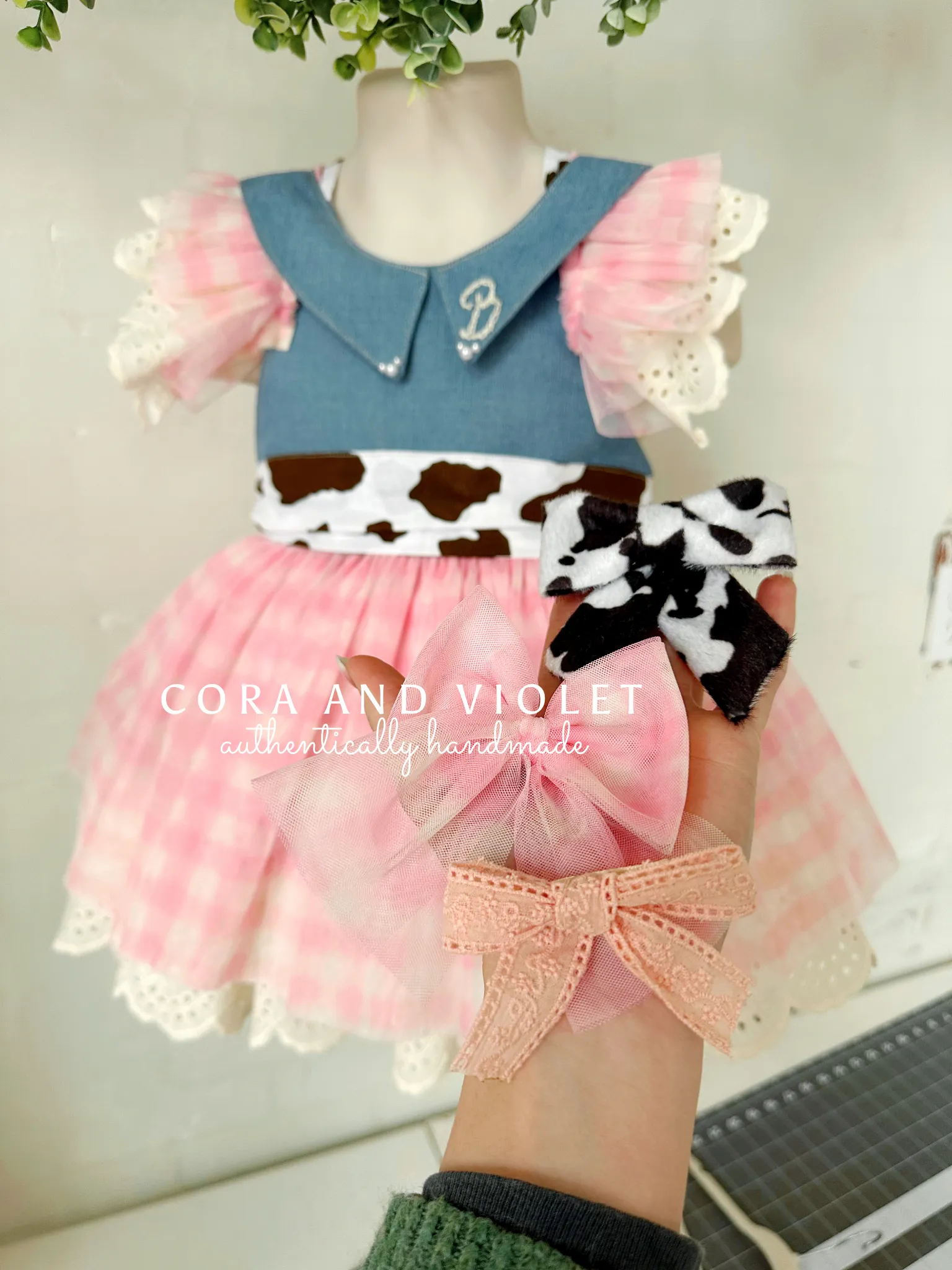 Cowgirl hair bows