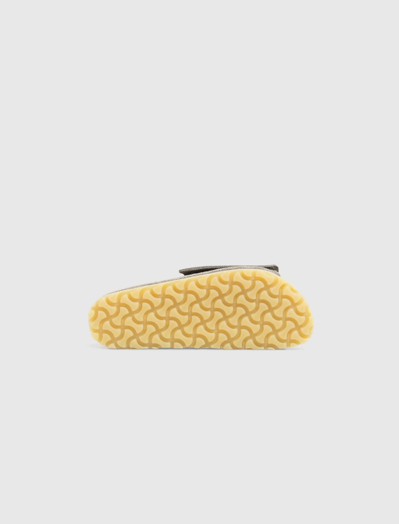 FEAR OF GOD X BIRKENSTOCK THE LOS FELIZ SUEDE "CEMENT"