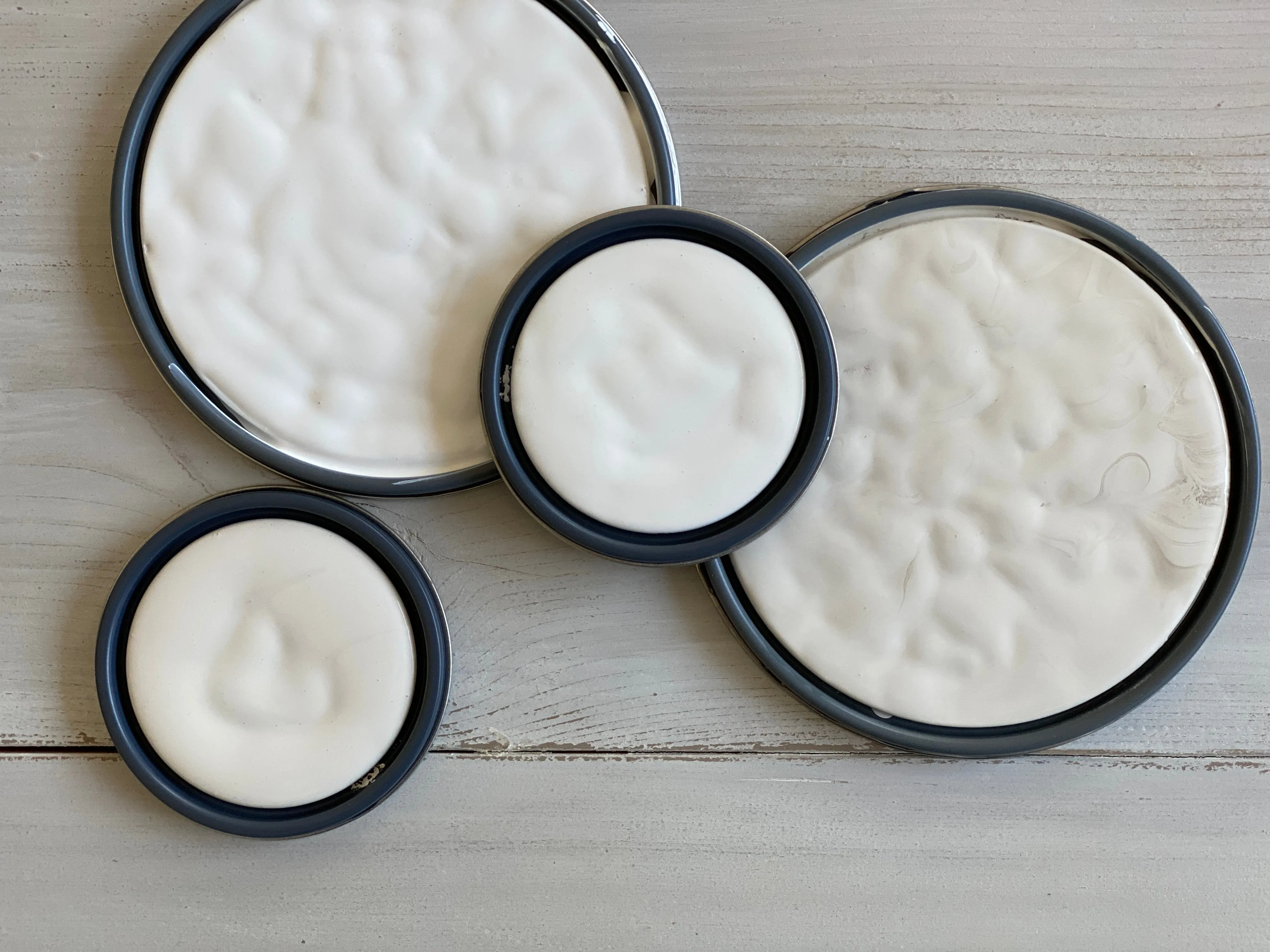 FURNITURE PAINT