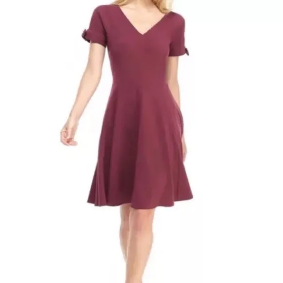 Gal Meets‎ Glam Womens Serena Dress Size 8 Plum Fit &amp; Flare Cap Sleeve Pockets