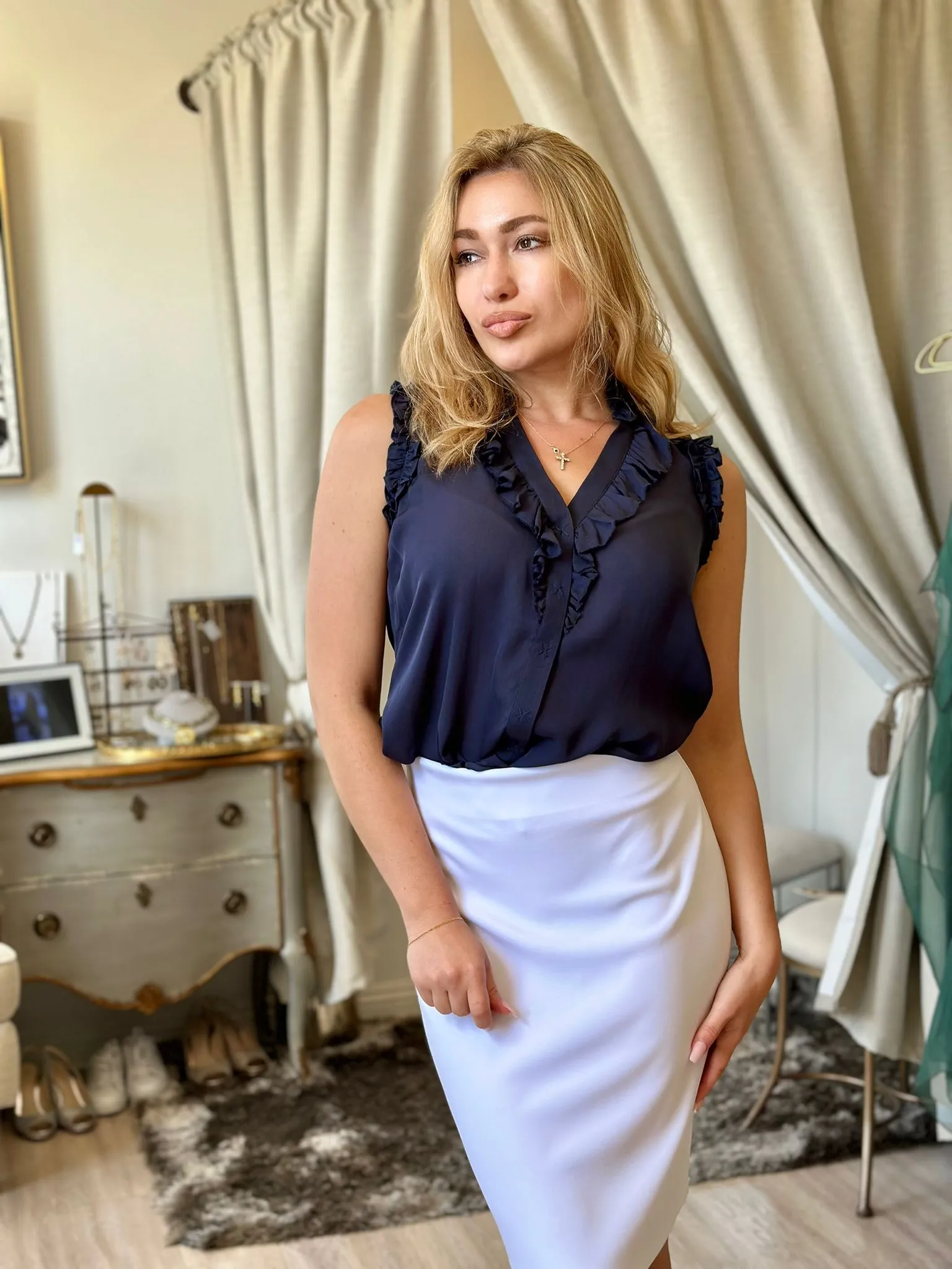 Go By Go Silk Sleeveless Go Spring Soiree Blouse