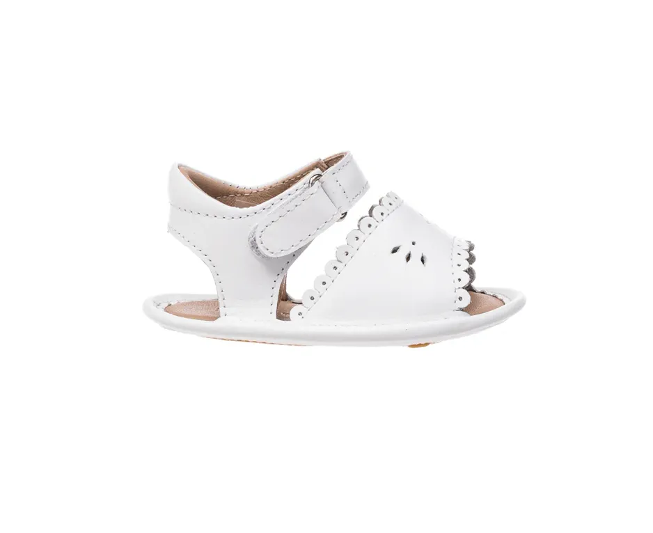 Infant Sandal with Scallop: White