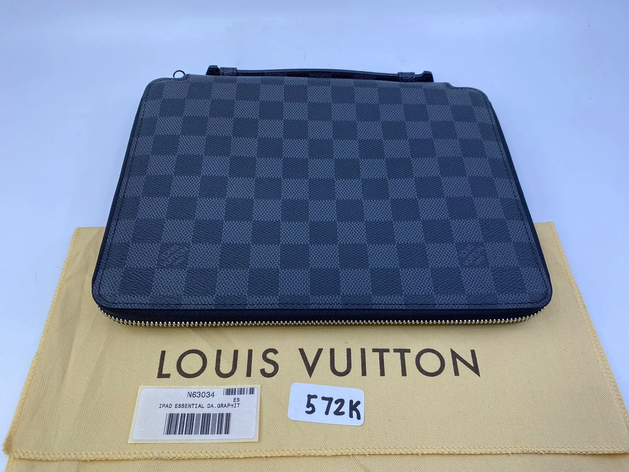 iPad Essential Case