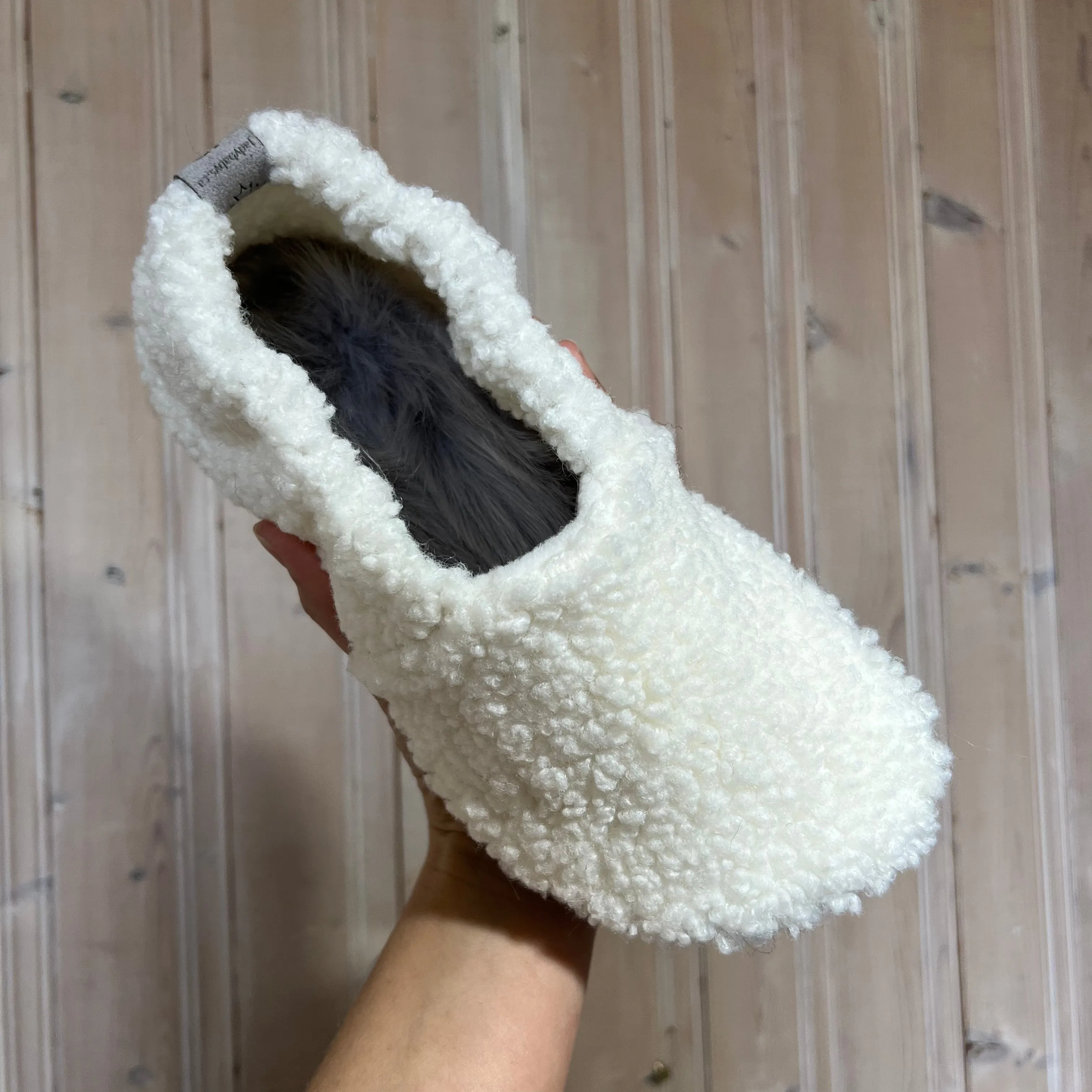 JadyLadys - Wooly White