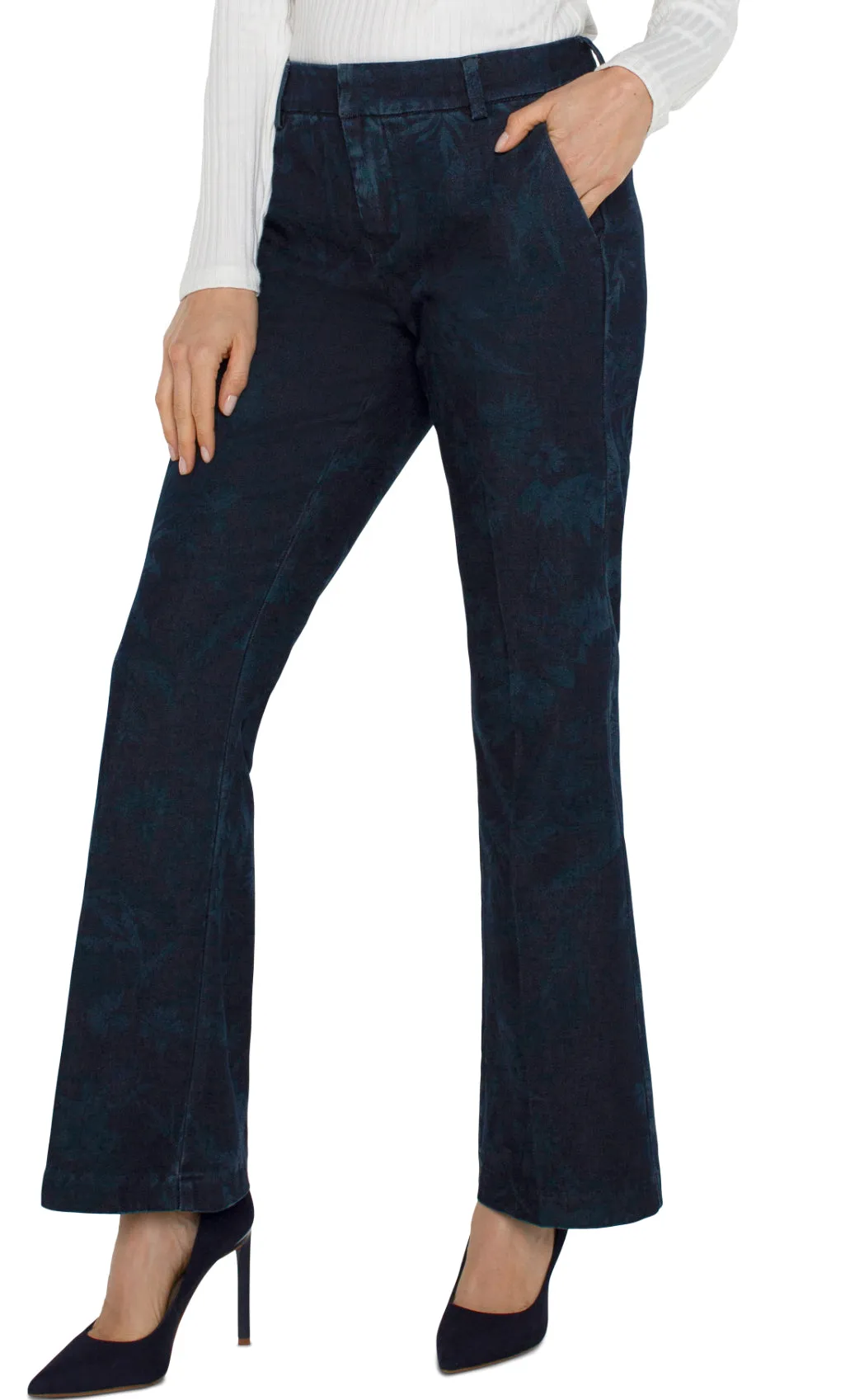 Kelsey Flare - Shadow Floral
