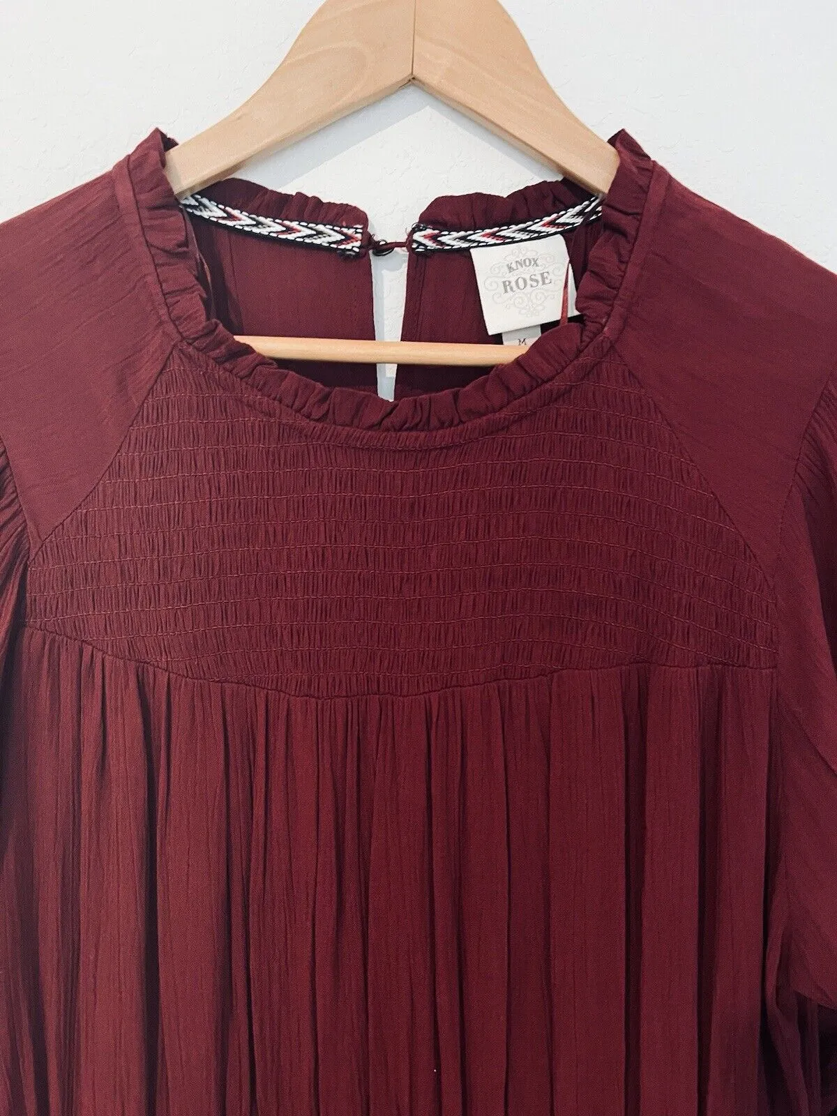 KNOX ROSE Burgundy Long Sleeve Dress Sz M Ruffle Tiered Boho Knee Smock Wrist