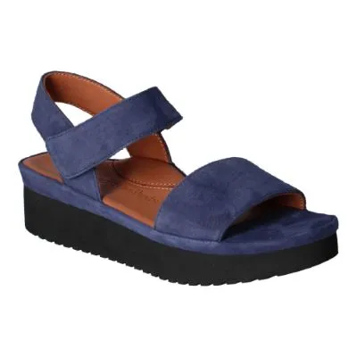 L'Amour Des Pieds Abrilla