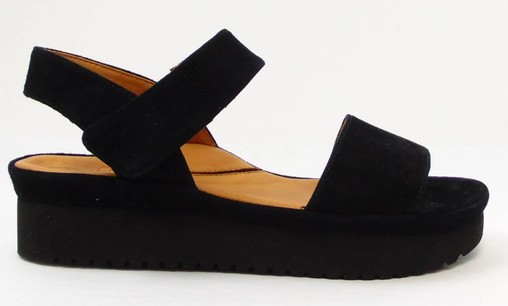 L'Amour Des Pieds Abrilla