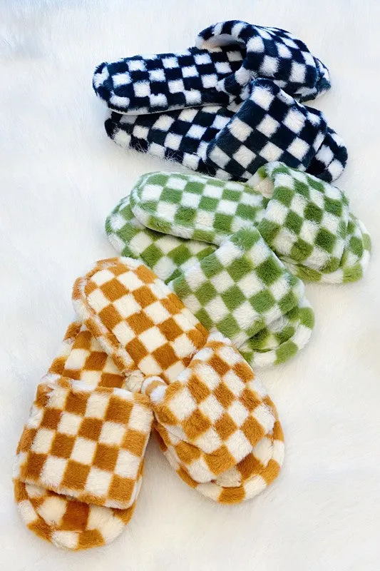 Luxe Lounge Checker Cozy Slipper – Soft Open-Toe Slippers with Non-Slip Soles