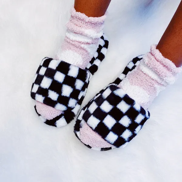 Luxe Lounge Checker Cozy Slipper – Soft Open-Toe Slippers with Non-Slip Soles