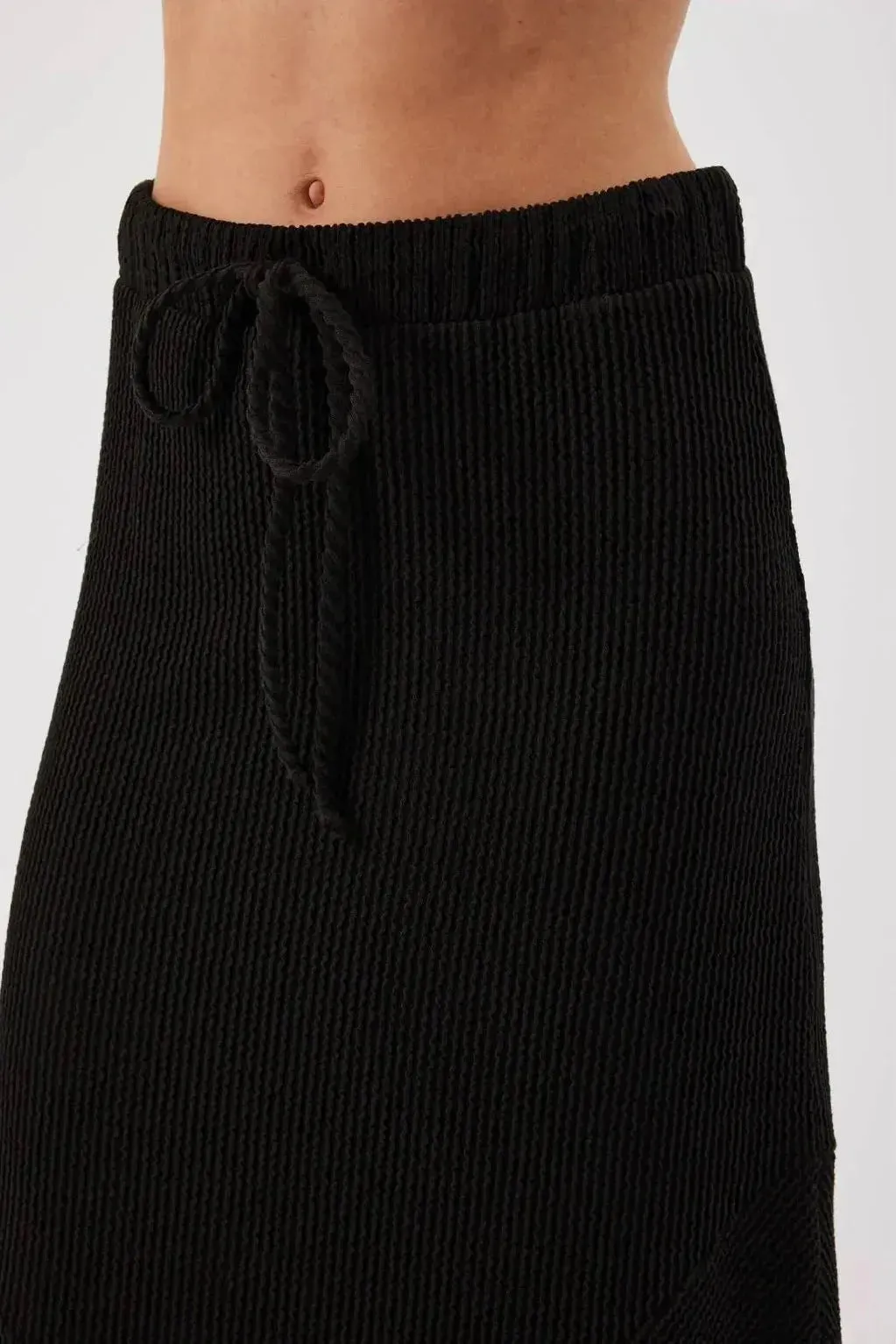 Maura Black Midi Skirt