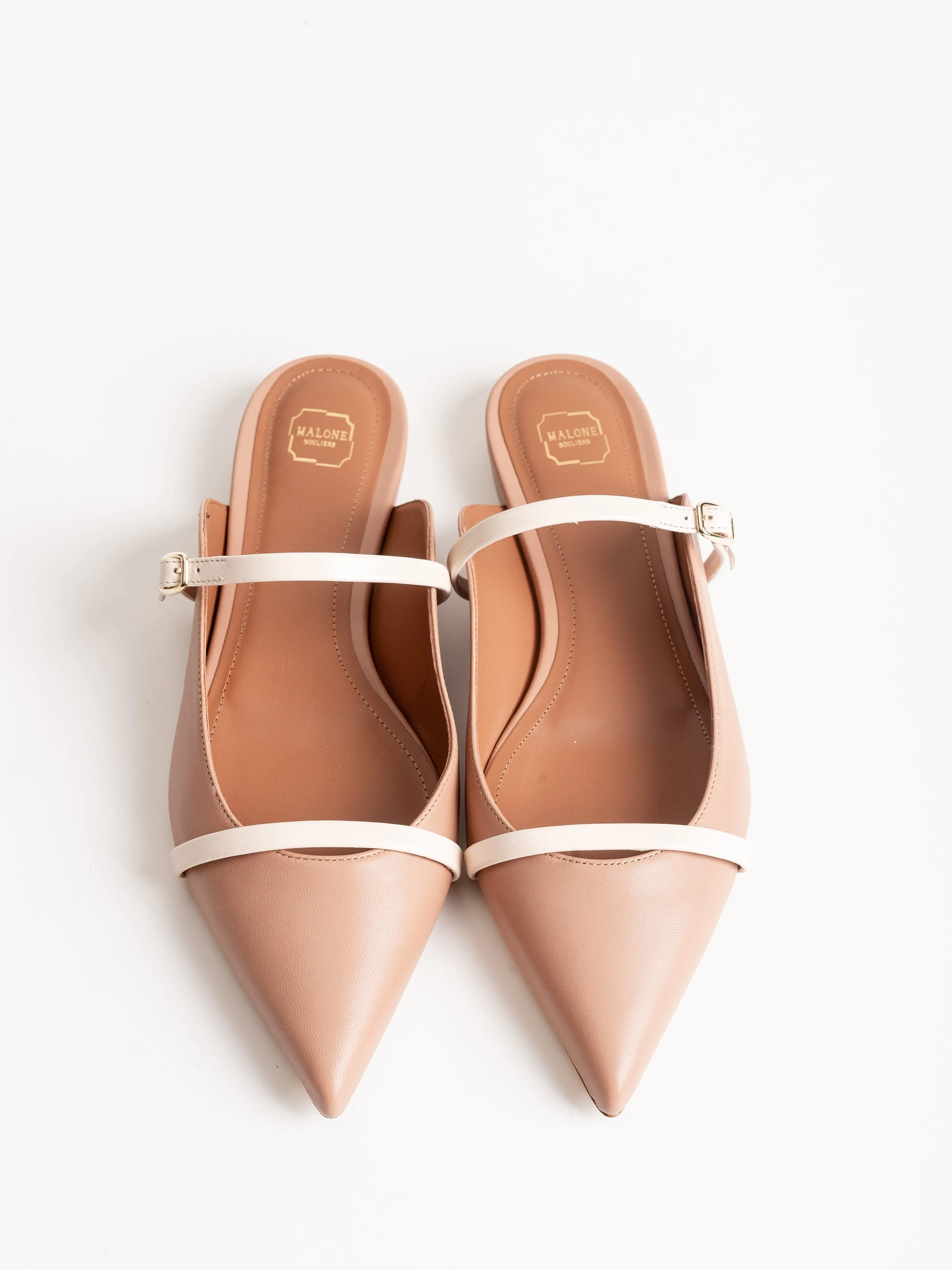 melody flat - nude/cake