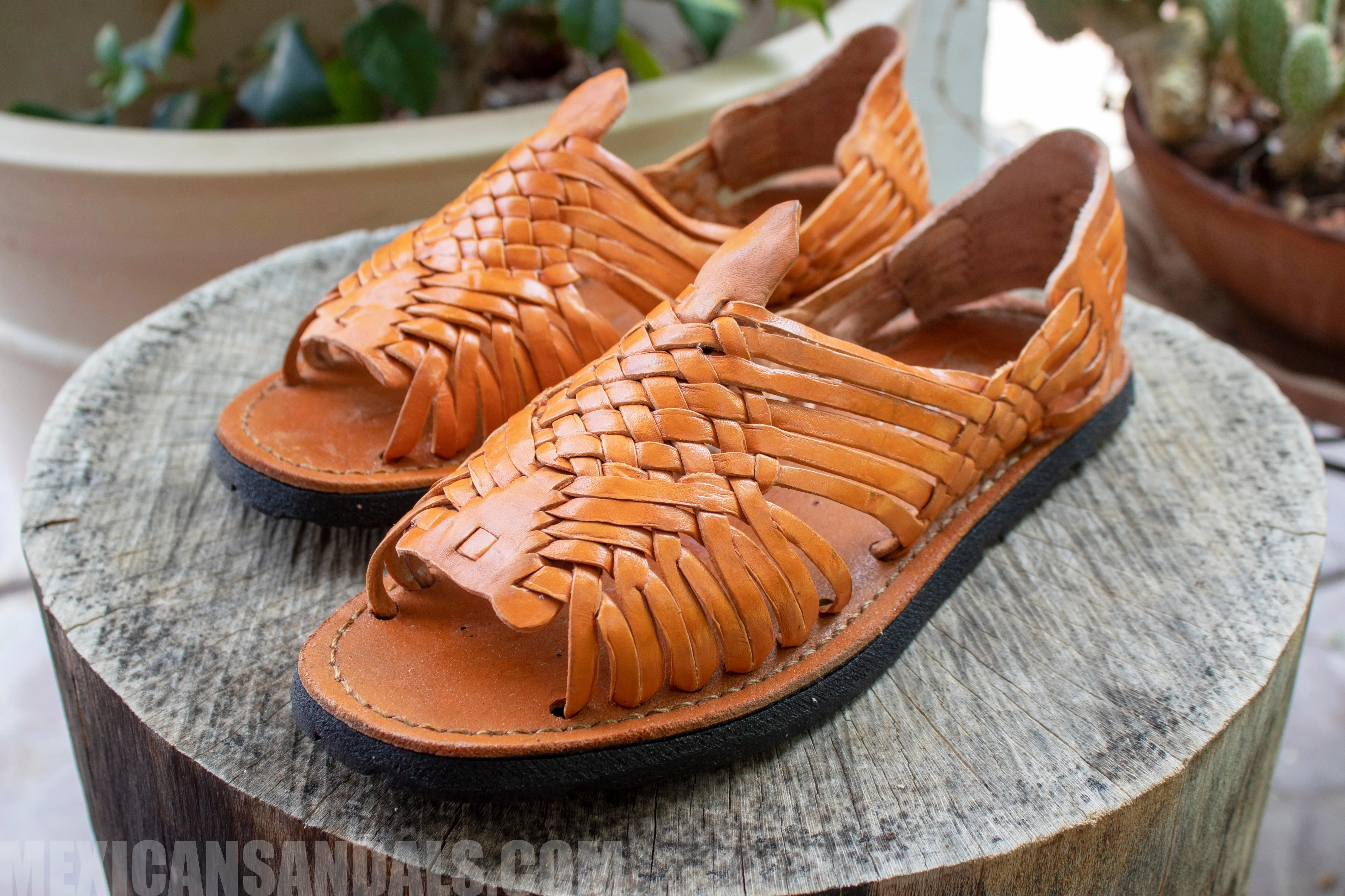 MENS AUTHENTIC HUARACHE PACHUCO MEXICAN SANDALS