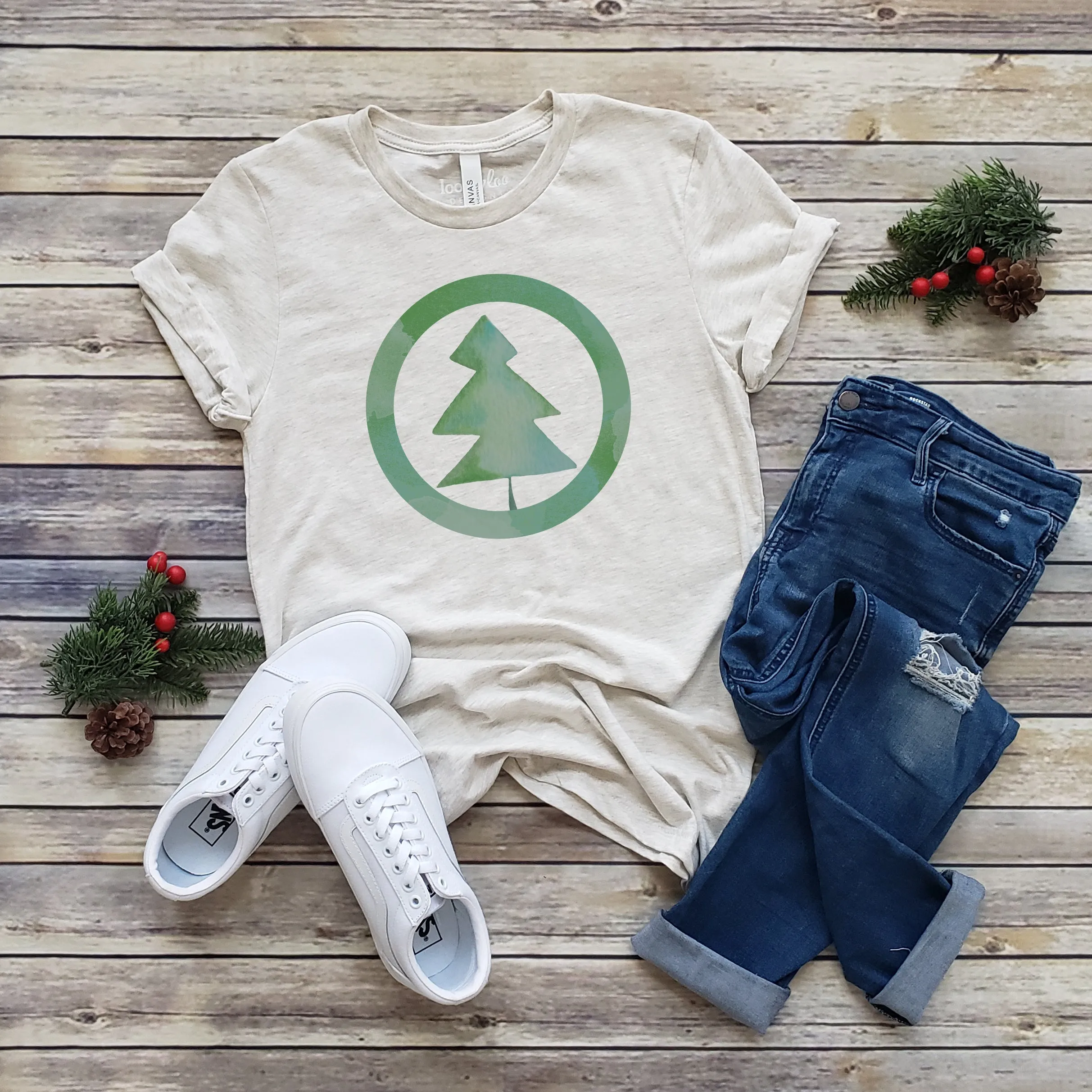 MINIMALIST CHRISTMAS TREE TEE