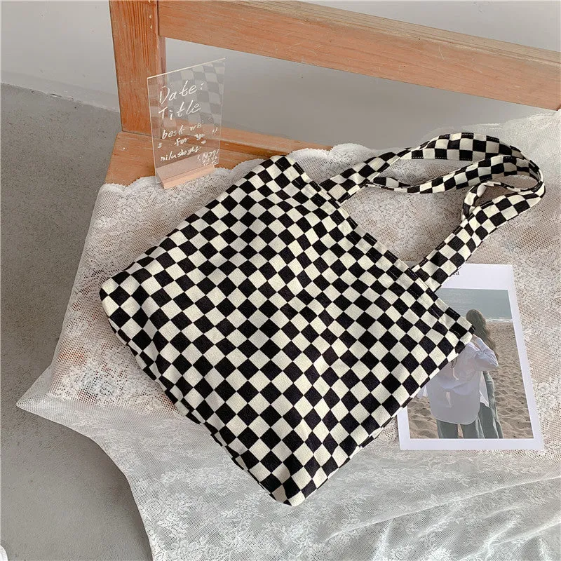 MOMENTLOVER  2025  new Japanese ins black and white checkerboard corduroy women's bag large capacity shoulder bag canvas shopping bag