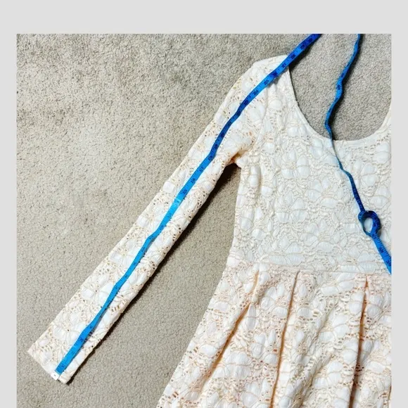 NWT Free People Lace Dress Ivory Peach Long Sleeve Stretch Knit Dress Size Small