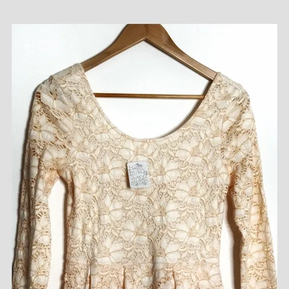 NWT Free People Lace Dress Ivory Peach Long Sleeve Stretch Knit Dress Size Small