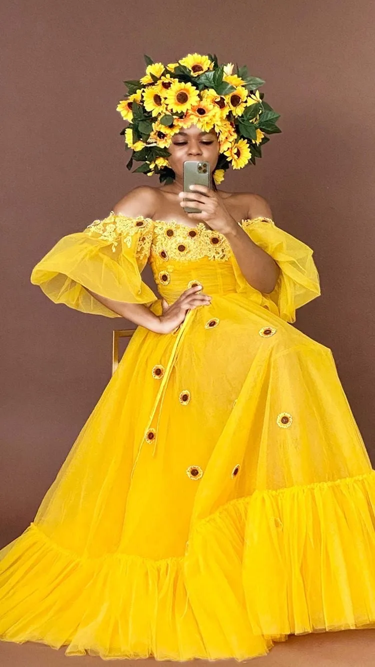 Oyemwen Yellow Sunflower Floral Appliqué Dress