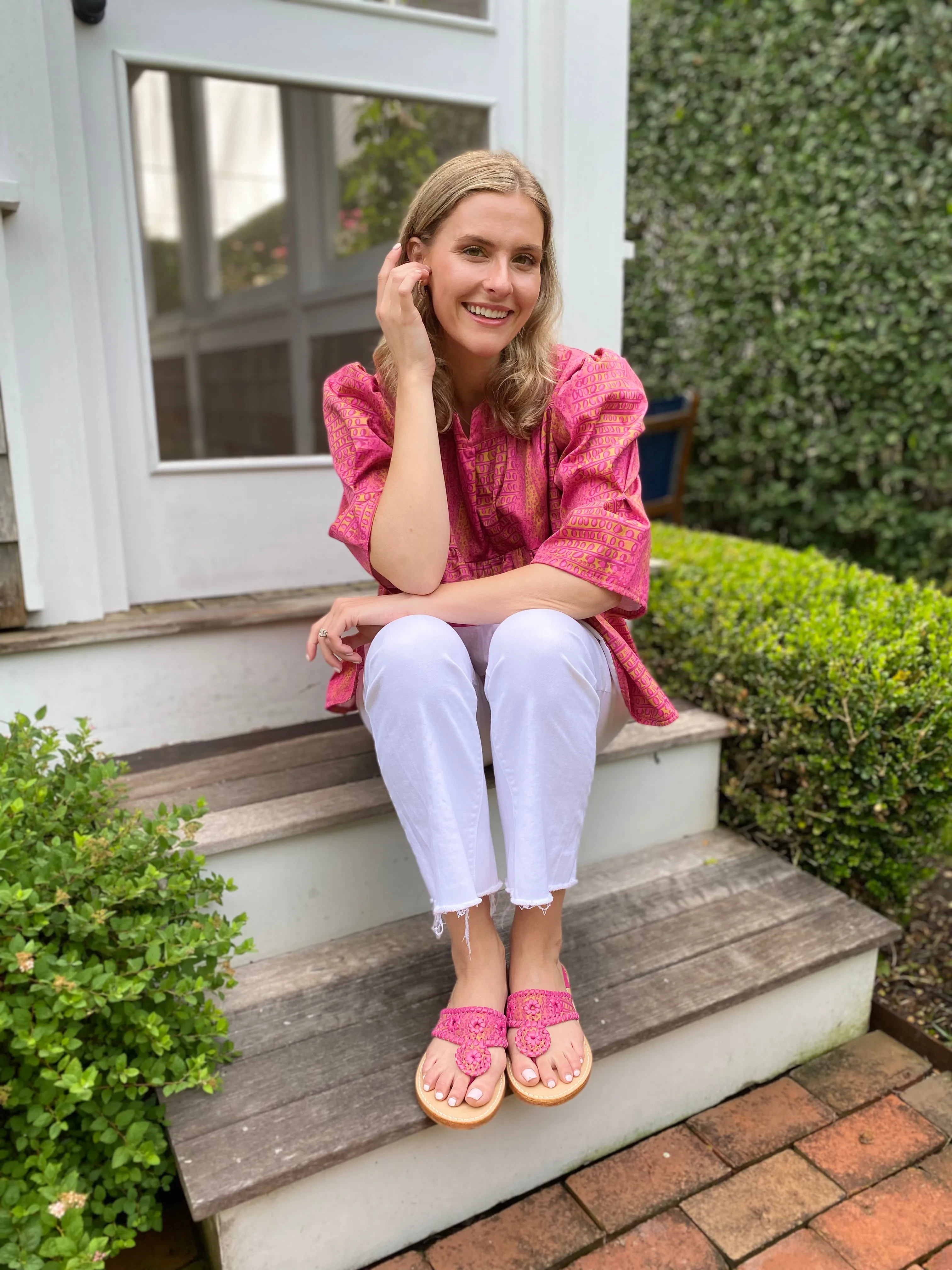 Palm Beach Sandals X Susan Albright Fuchsia Gator