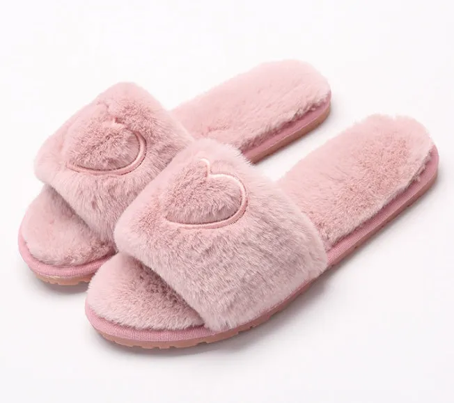 Plush slippers for women