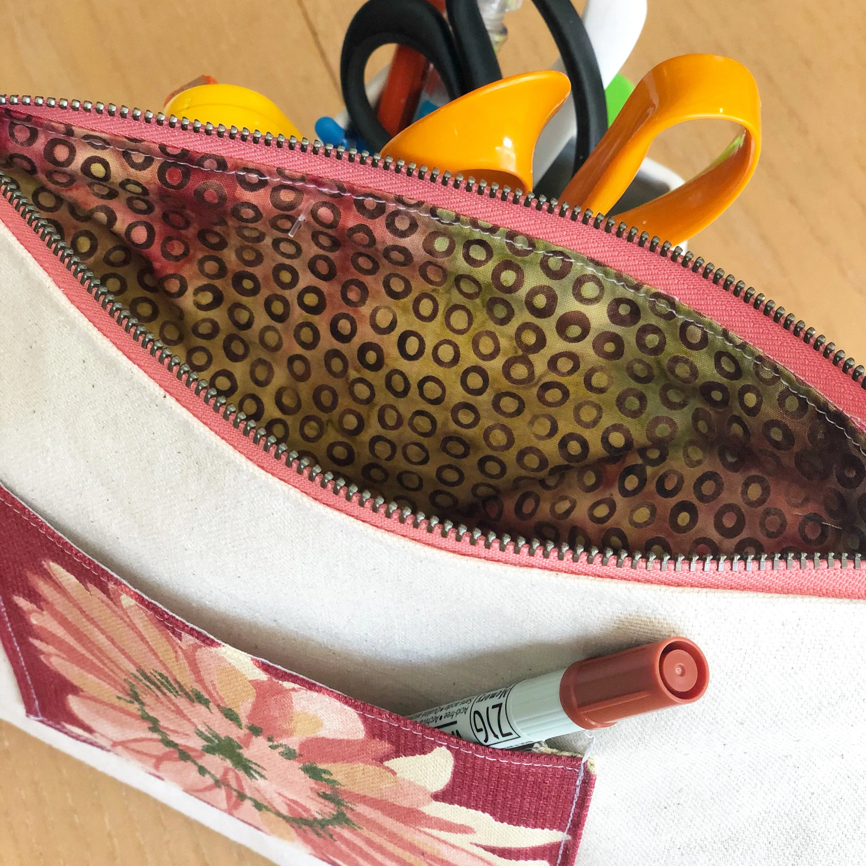 pocket life - canvas zip bag
