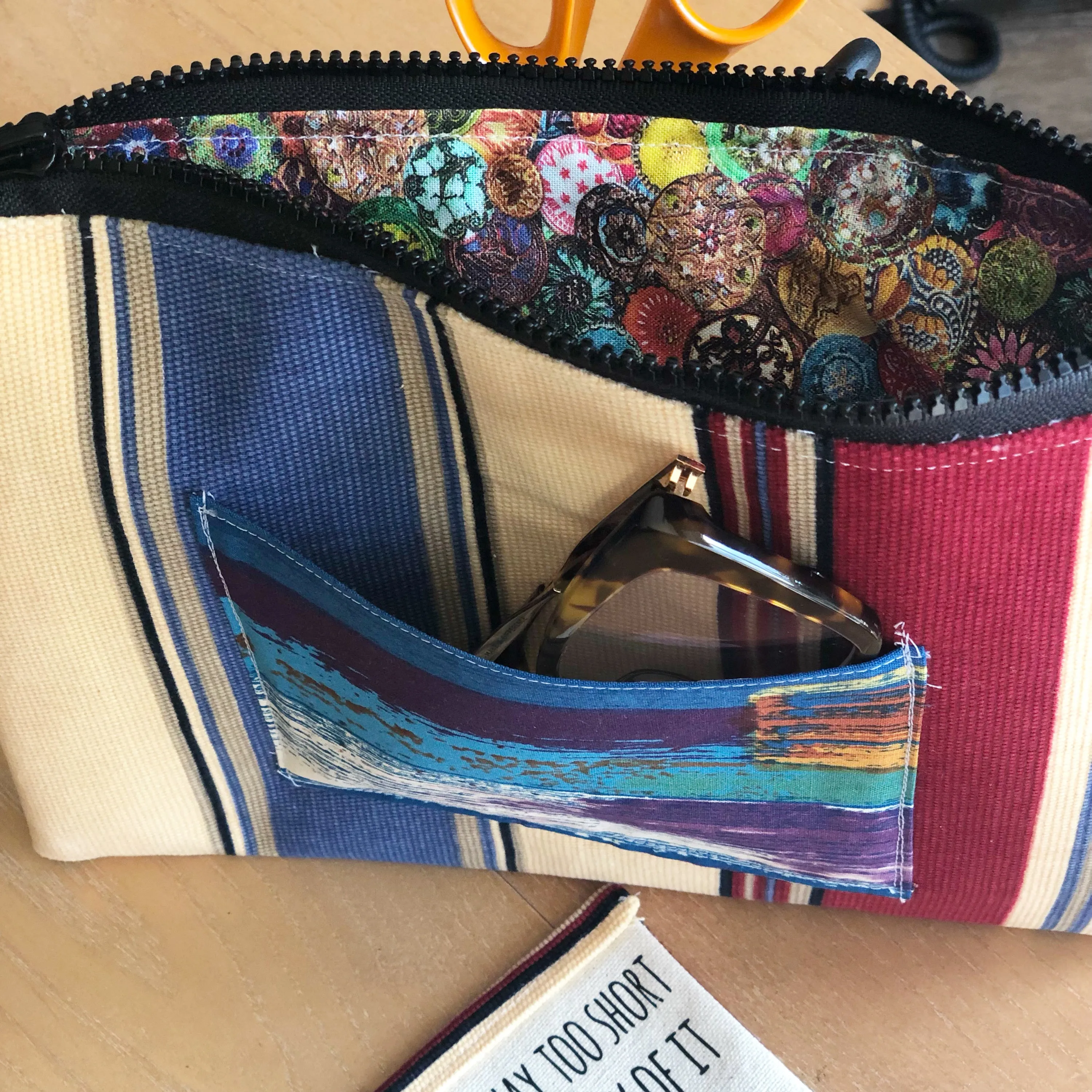 pocket stripes - canvas zip bag