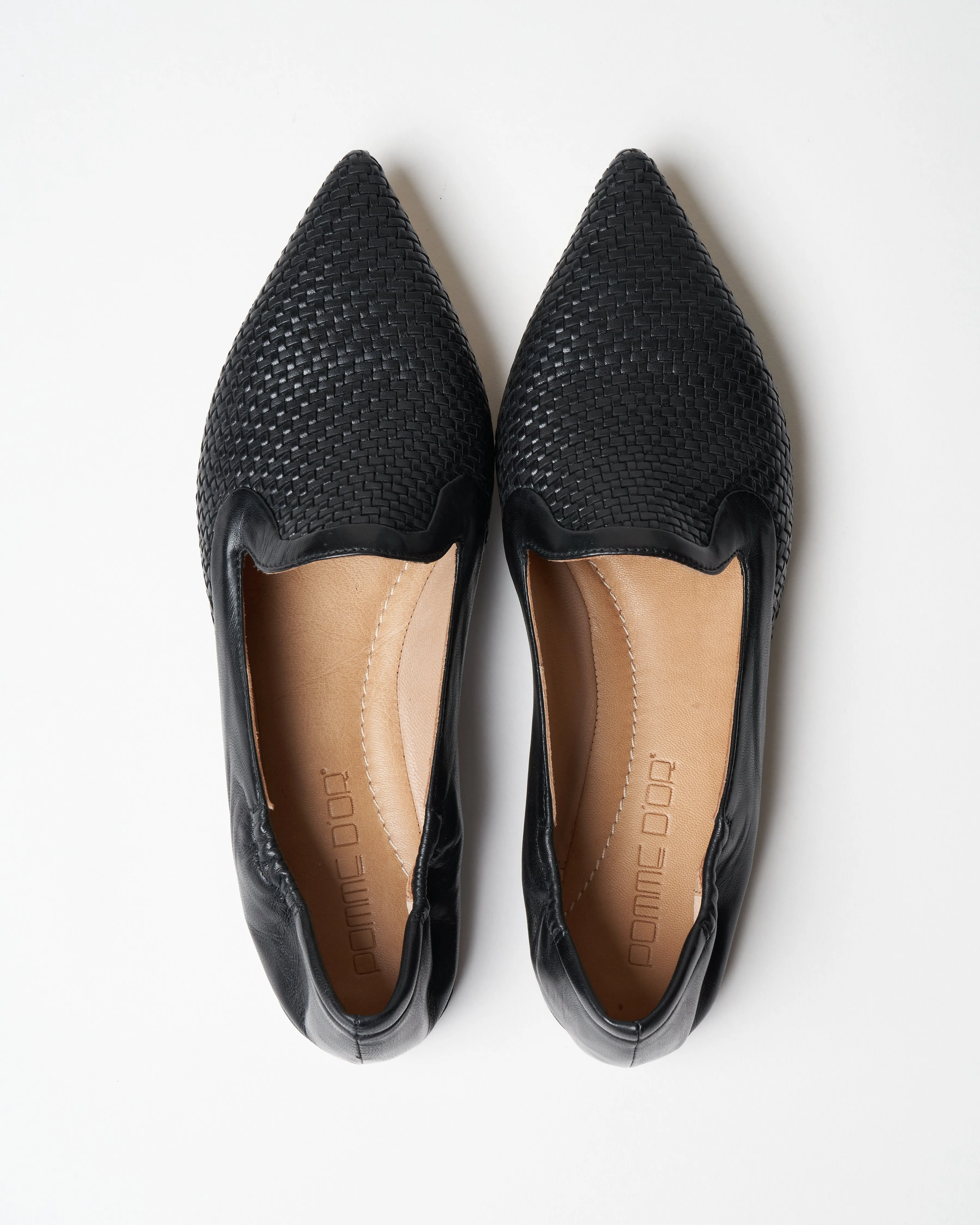 pointed toe flat - black glove leather