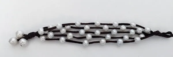 "Dancing Cloud" Freshwater Pearl Bracelet