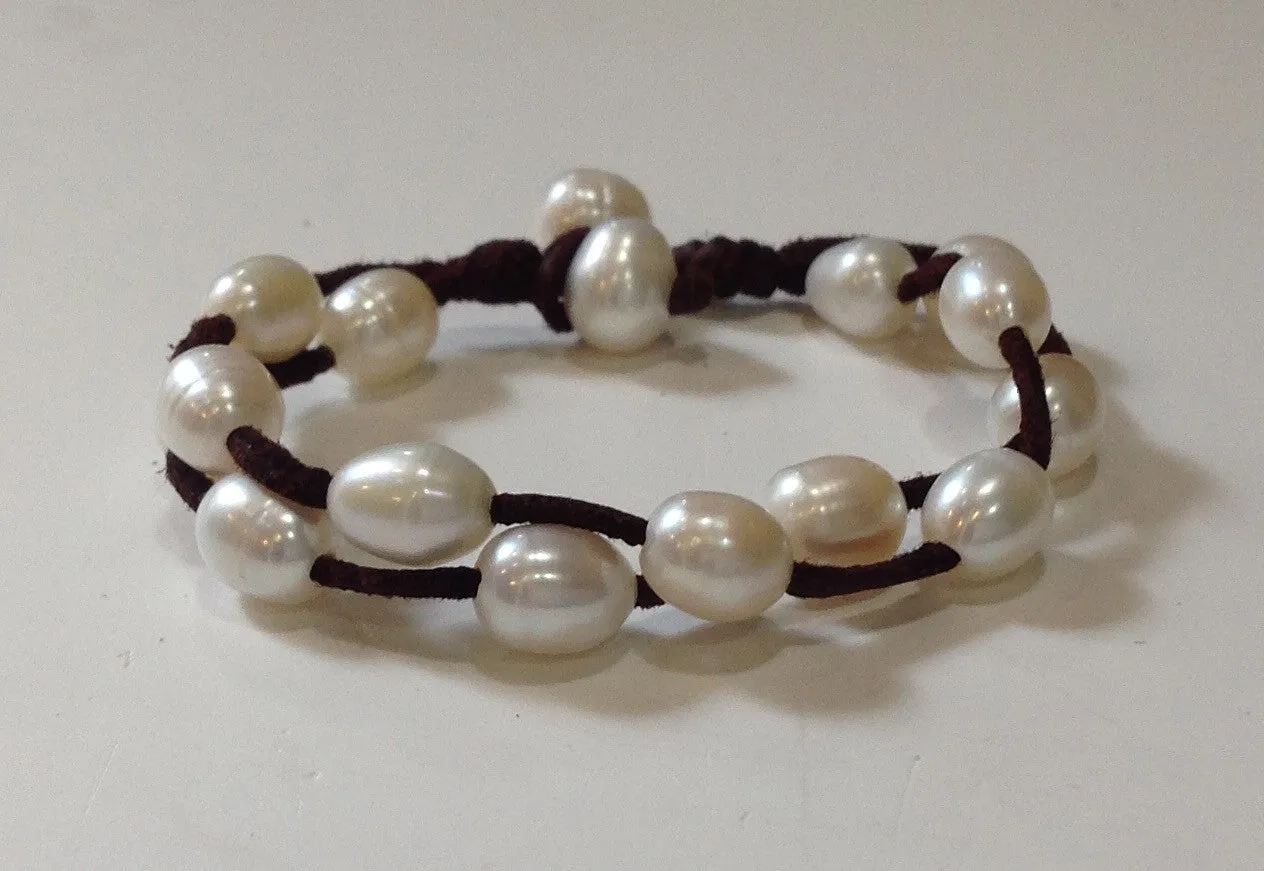 "Night on the Town" Freshwater Pearl Bracelet