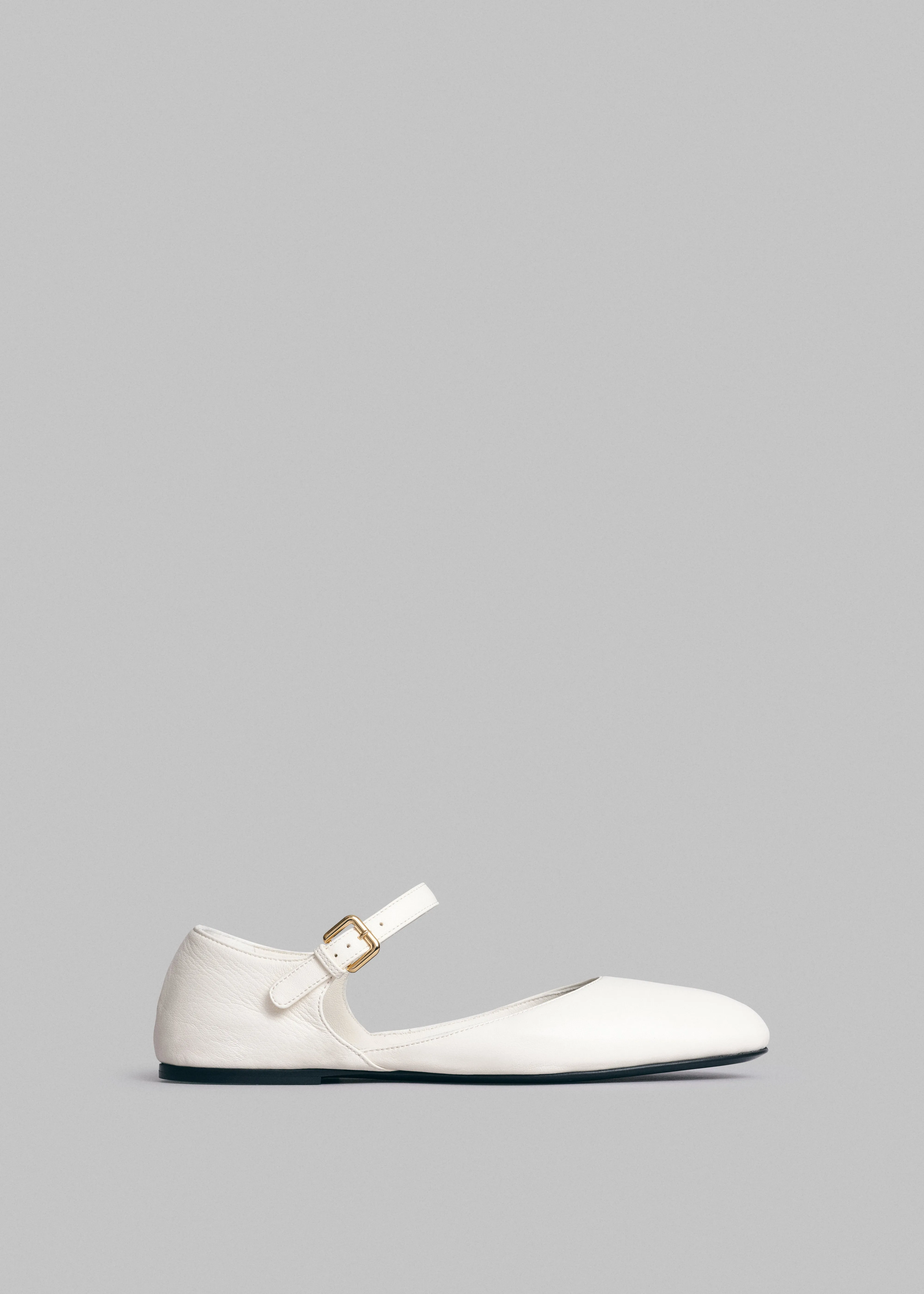 Round Toe D'Orsay Flat in Leather - Ivory