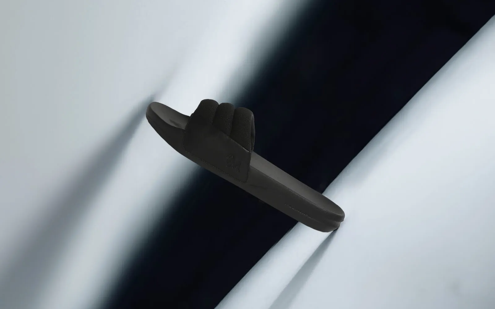 Squooshy Slides for Men : Black