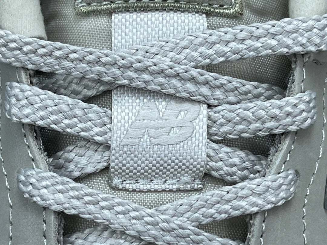 STONE ISLAND x 991v2 MADE IN ENGLAND GHOST PACK BEIGE