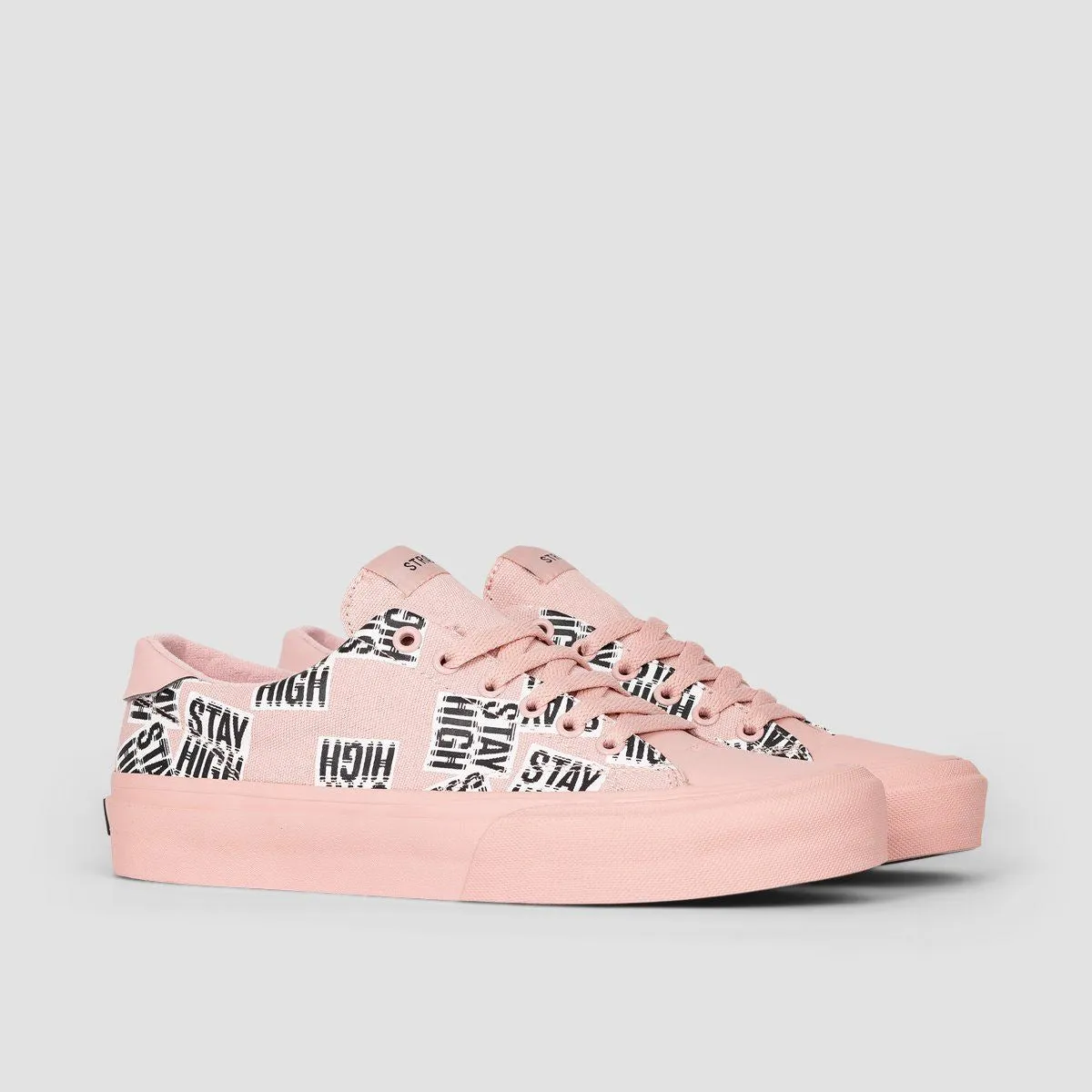 STRAYE Stanley Shoes - Stay High