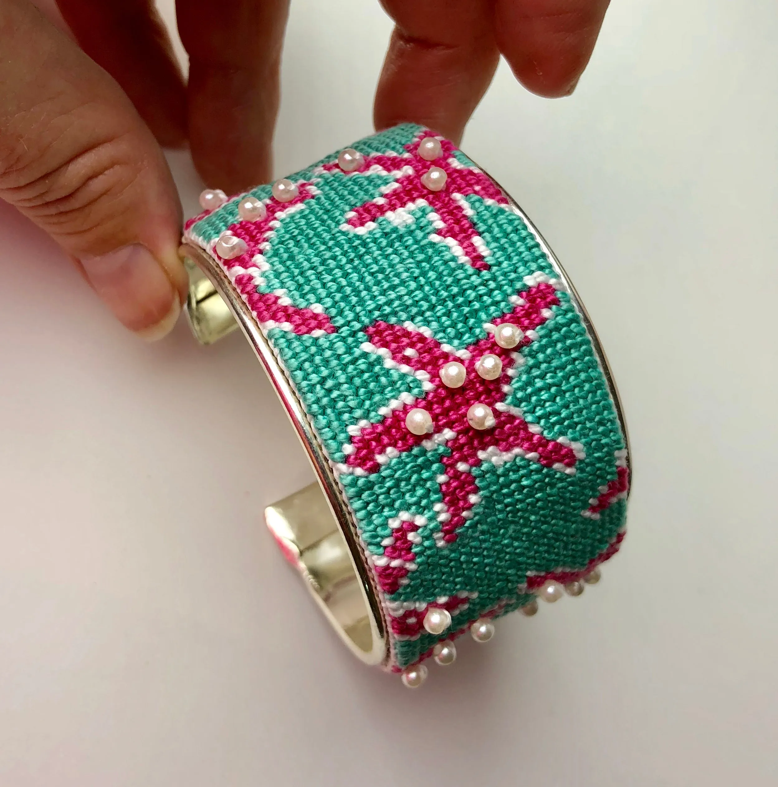 Tennessee Checkerboard Needlepoint Bracelet Cuff Kit