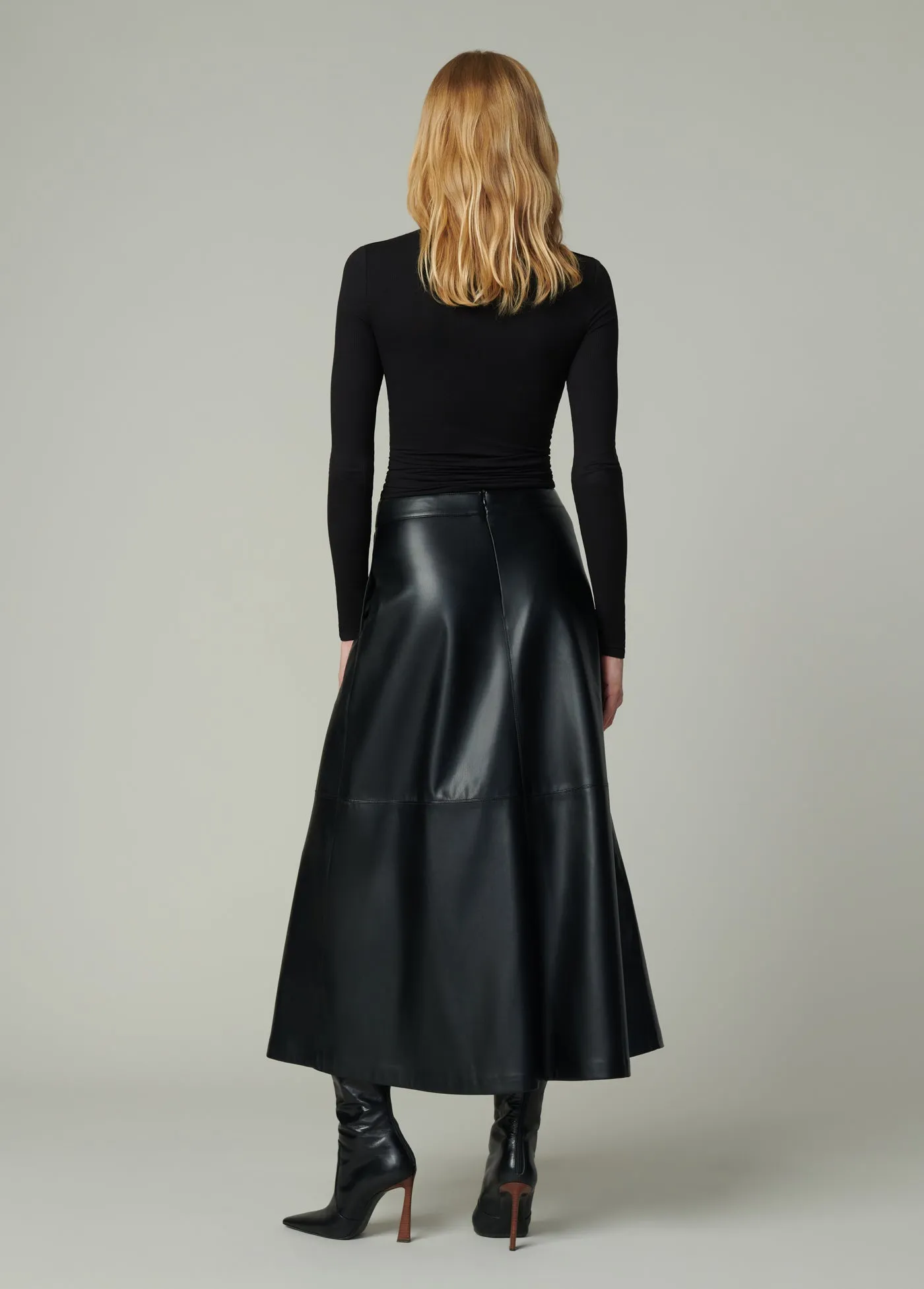 THE TAVI VEGAN LEATHER SKIRT