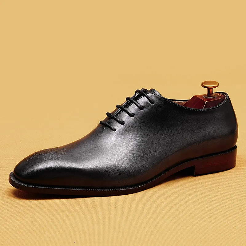 Top Layer Cowhide Men's Leather Shoes Pointed Leather Shoes Men's Genuine Leather England Style Carved Business Formal Wear Oxford Shoes an Entire Cowhide Men's Shoes68881