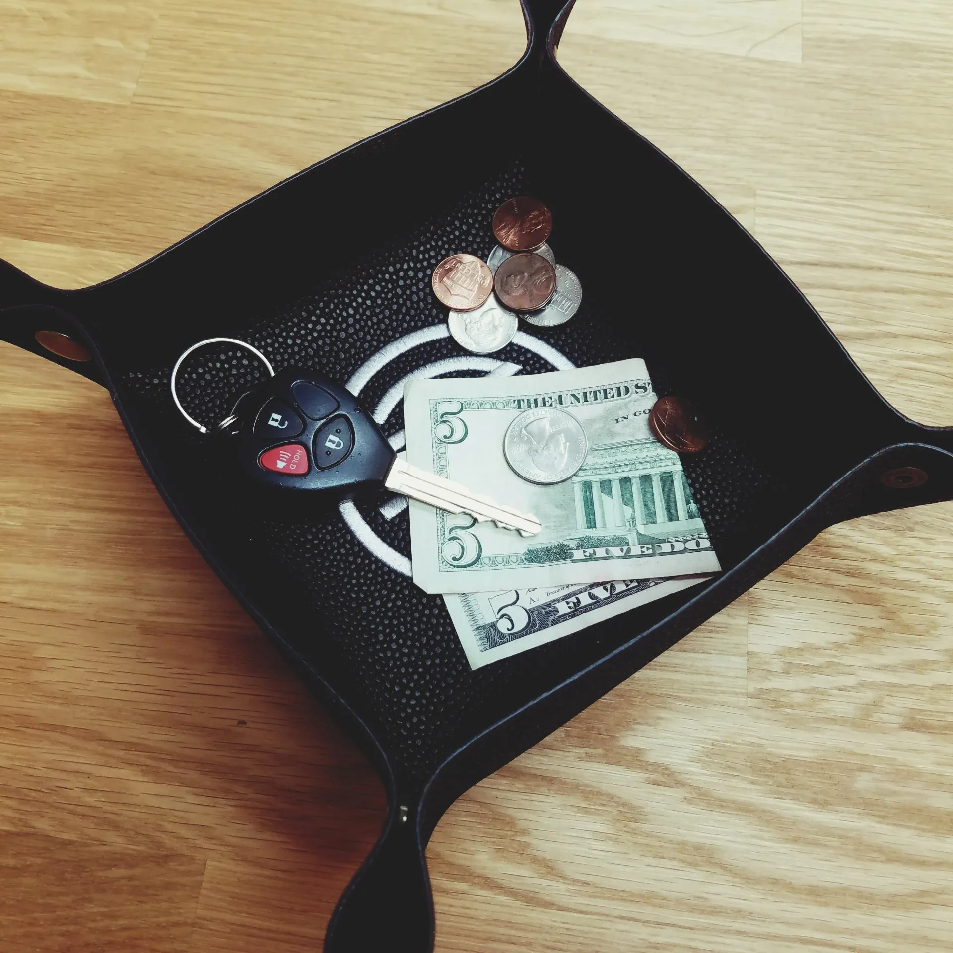 Valet Tray Catchall