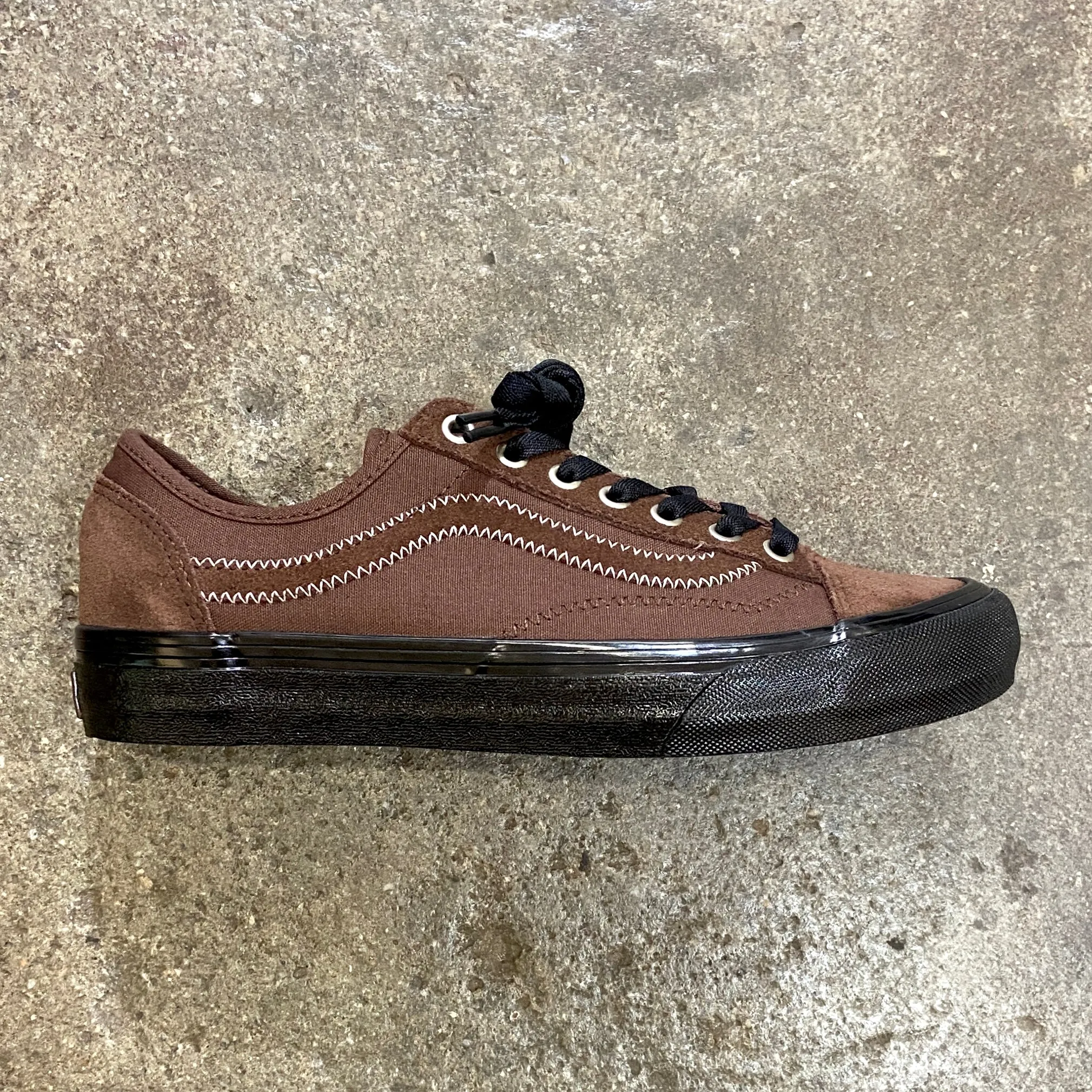 VANS   MIKEY FEBRUARY  STYLE 36 DECON VR3 SF