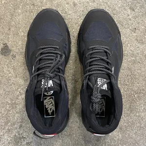 VANS   MTE CROSSPATH MID