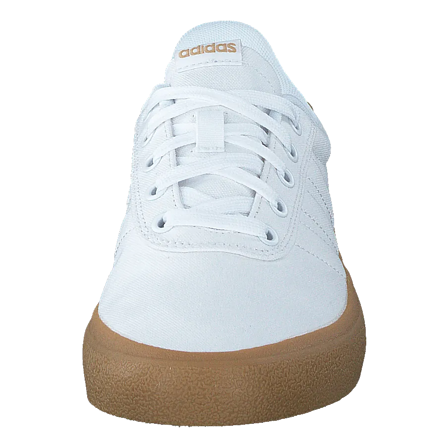 Vulc Raid3r Skateboarding Shoes Cloud White / Cloud White / Magbei