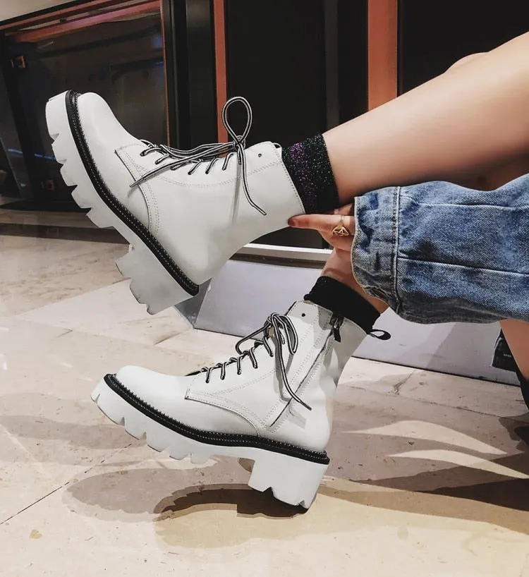 Women's Female Ankle Boots Flat Shoes Winter Genuine Leather Lace Up Shoes Punk Plus Riding Botines Mujer